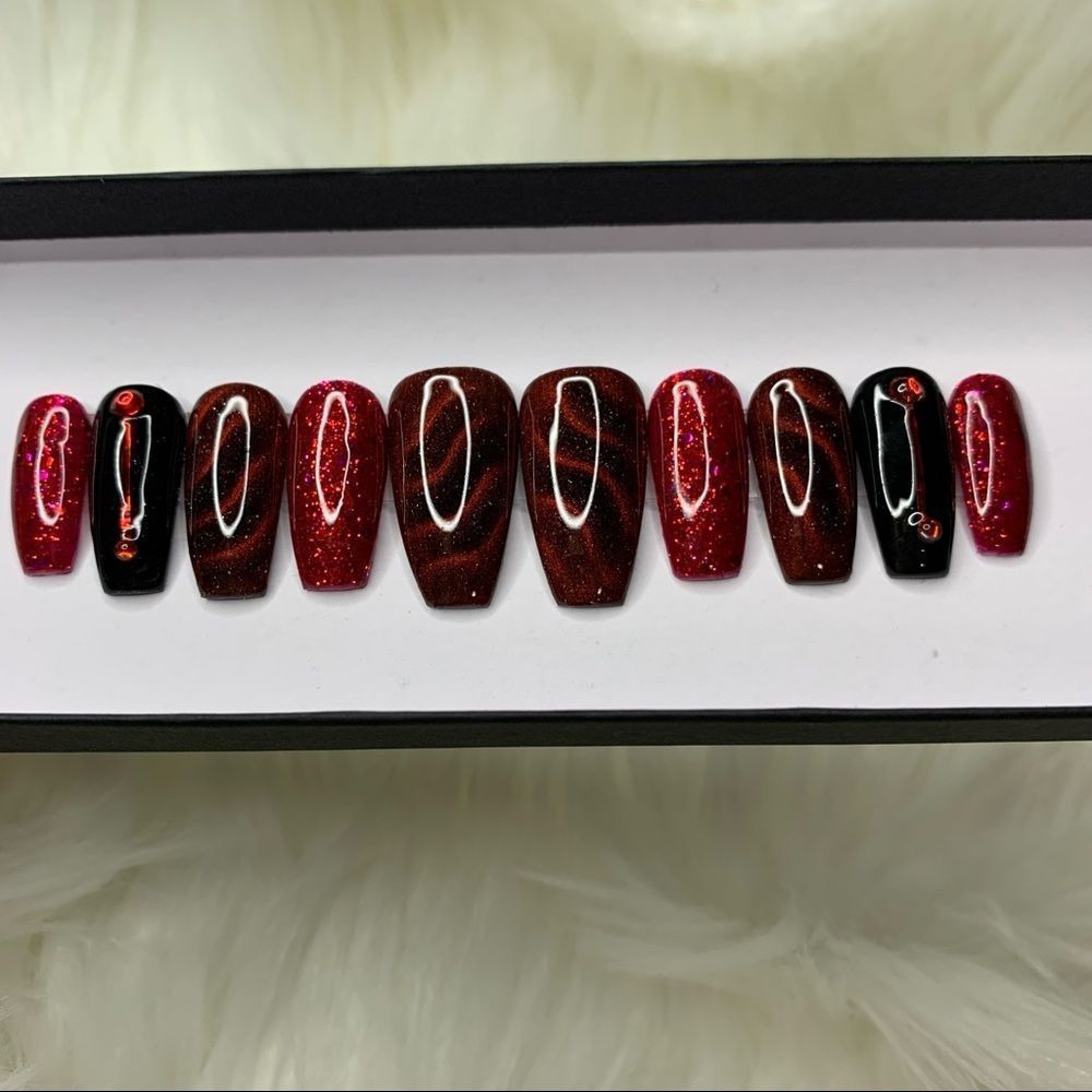 Red Waves Cat Eye Custom Press On Nails | High Quality Nails | Handmade